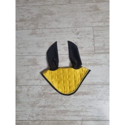 yellow ear bonnet