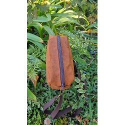 Handcrafted Leather Strelitzia Sling Bag – Tan
